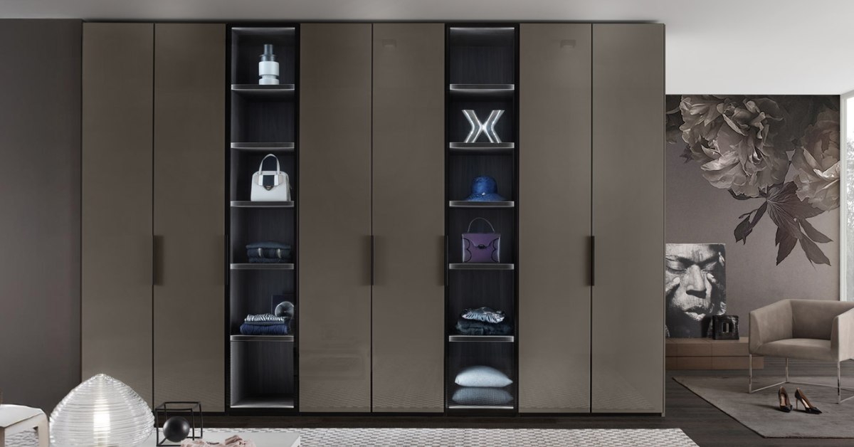 Wardrobe with lights