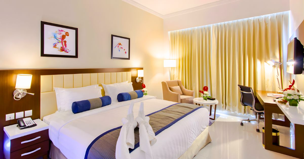 Hotel Furniture Shipping Damage Dubai | Packaging + Checklist