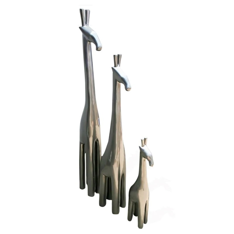 African Hand Carved Mama Giraffe  - House of Avana 