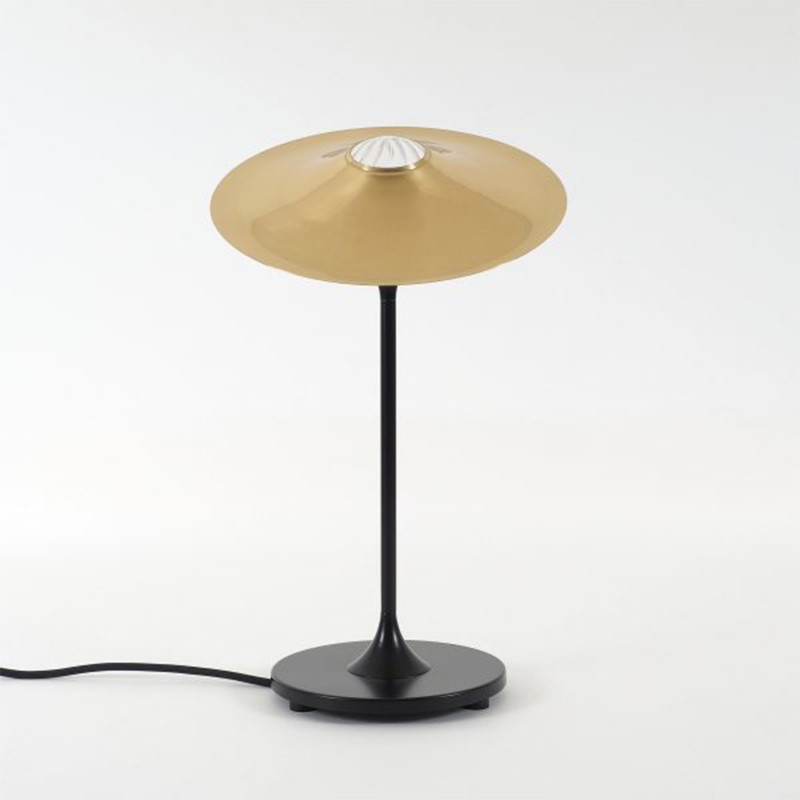Bullarum Skew Table  - Intueri Light 