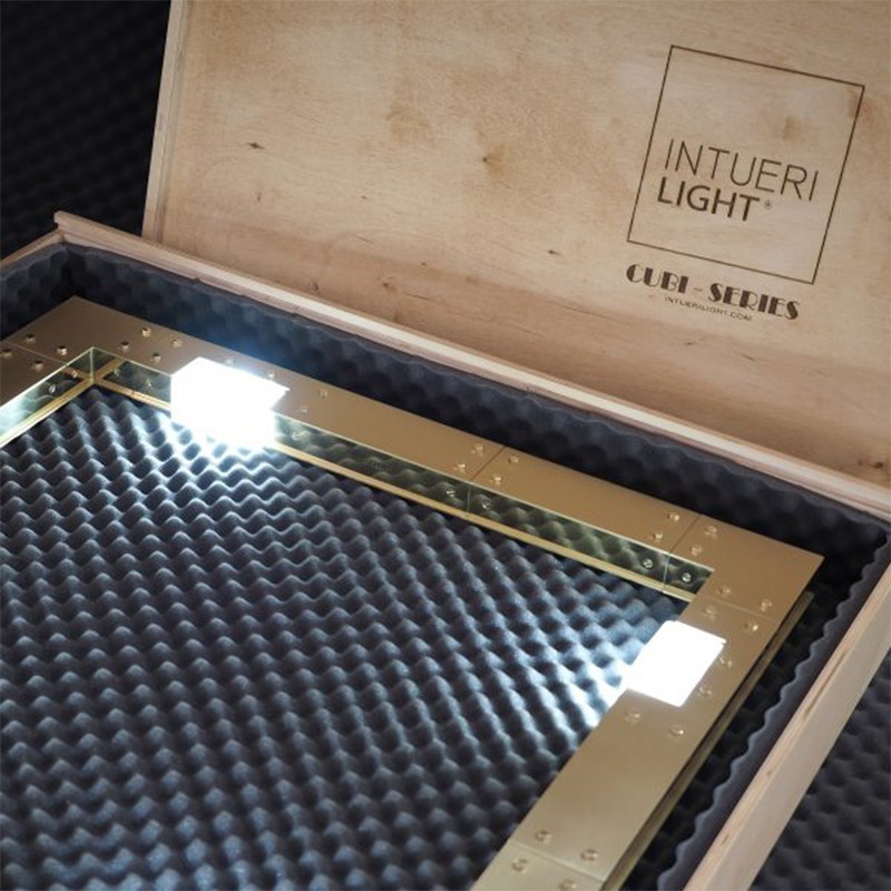 Cubi Series 04.1244  - Intueri Light 