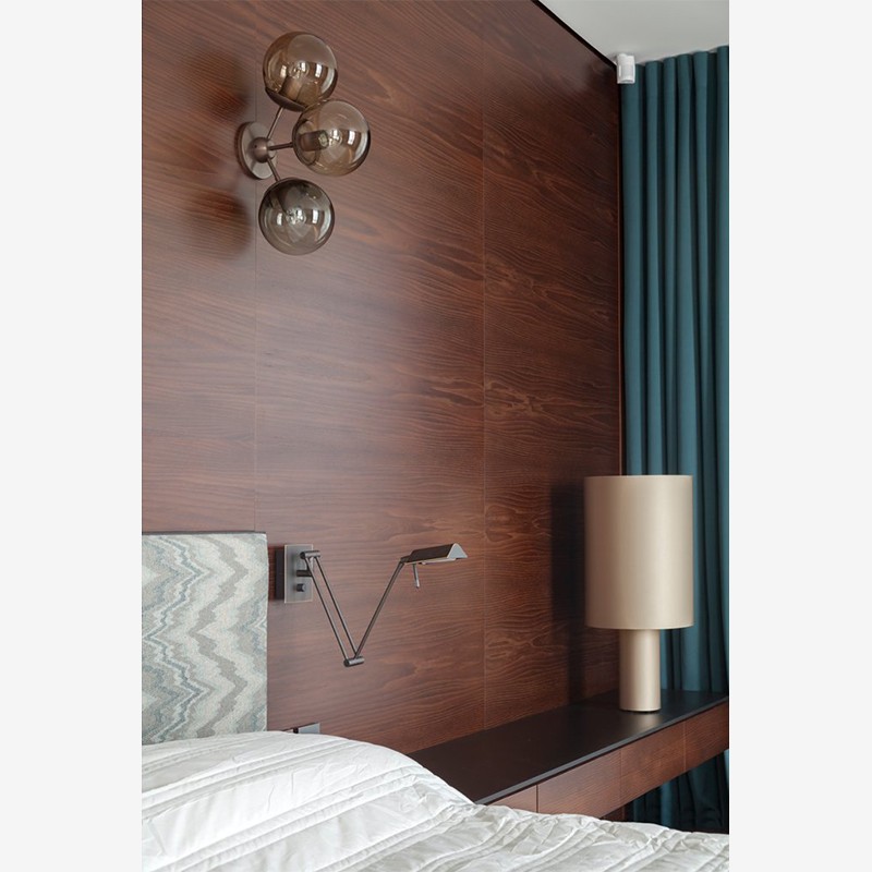 Modo Sconce - 3 Globes  - Roll & Hill 