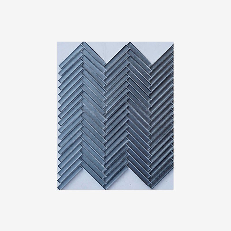 Metallic Glass Sticks With Soft Texture Herringbone Mounting Arvex