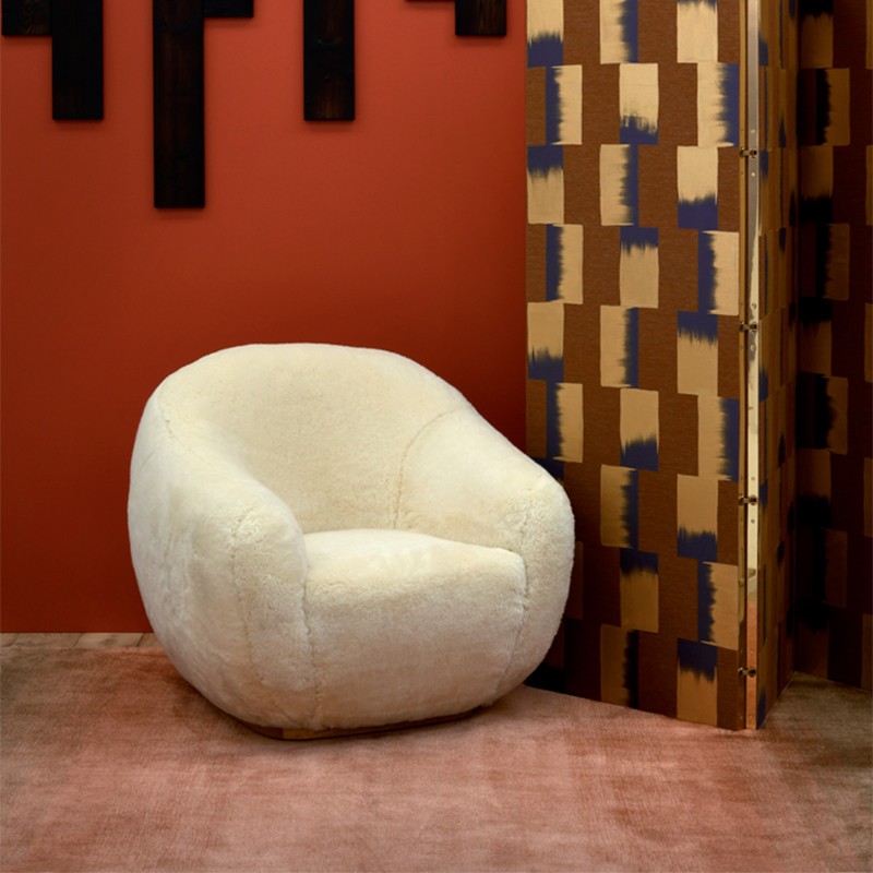 Niemeyer II Fur Armchair Insidherland