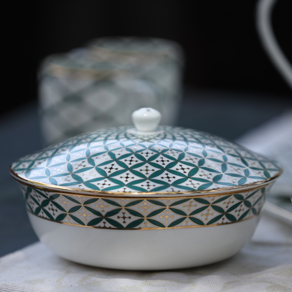 Jyamiti Serving Bowl With Lid 3 Portion Kaunteya
