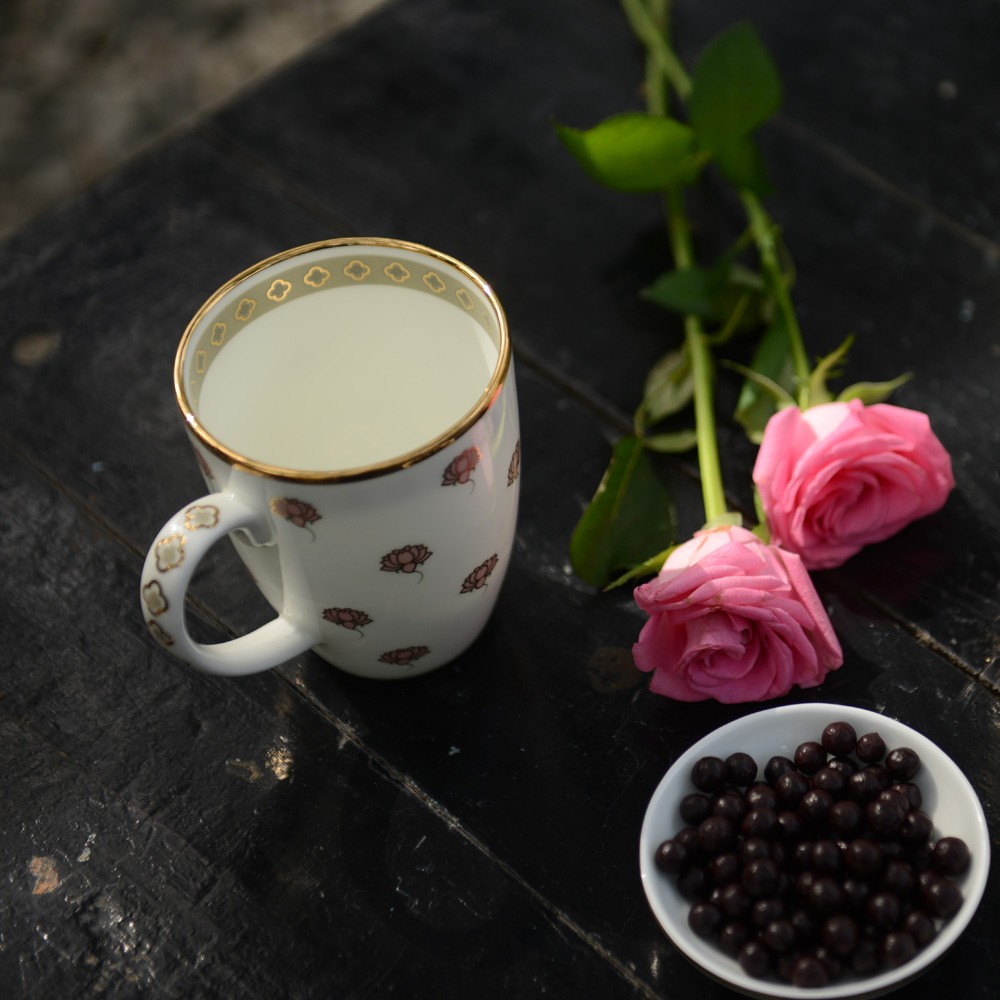 Pichwai Coffee Mug(Set Of 2) Kaunteya