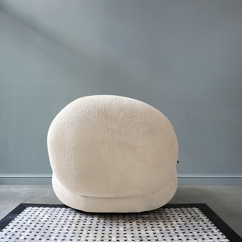Fuyu Armchair  - Lagu 