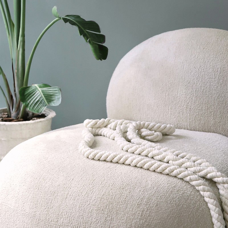 Fuyu Armchair  - Lagu 