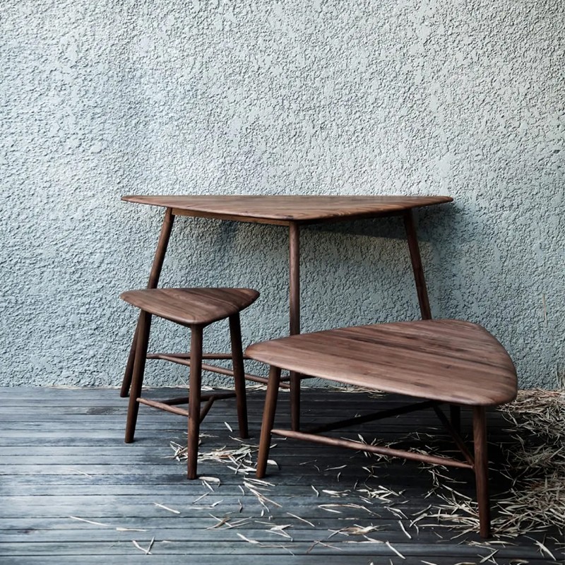 Estelle End Table Commune