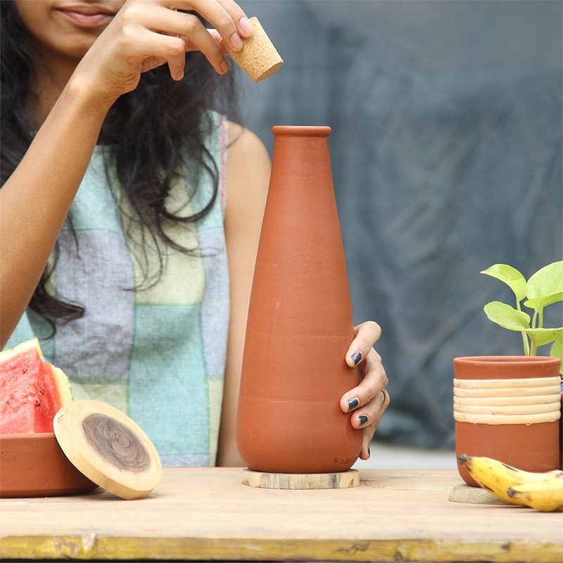 Bhumi - Earthenware Terracotta Clay water Bottle ( 750ml)  - Wallistry 