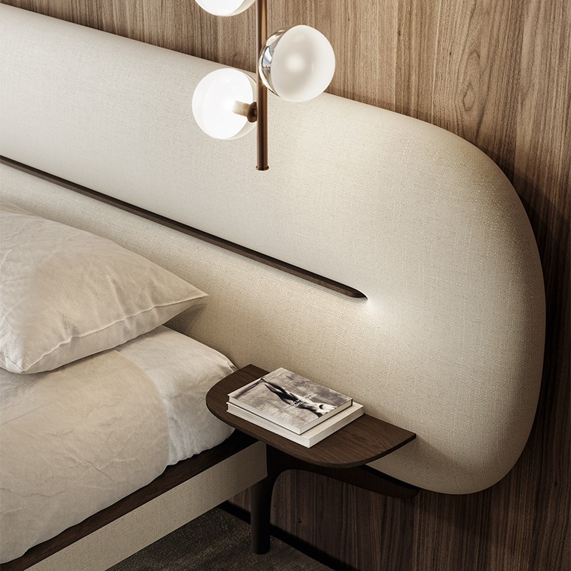 Lips Xl Bed  - Carpanese Home 