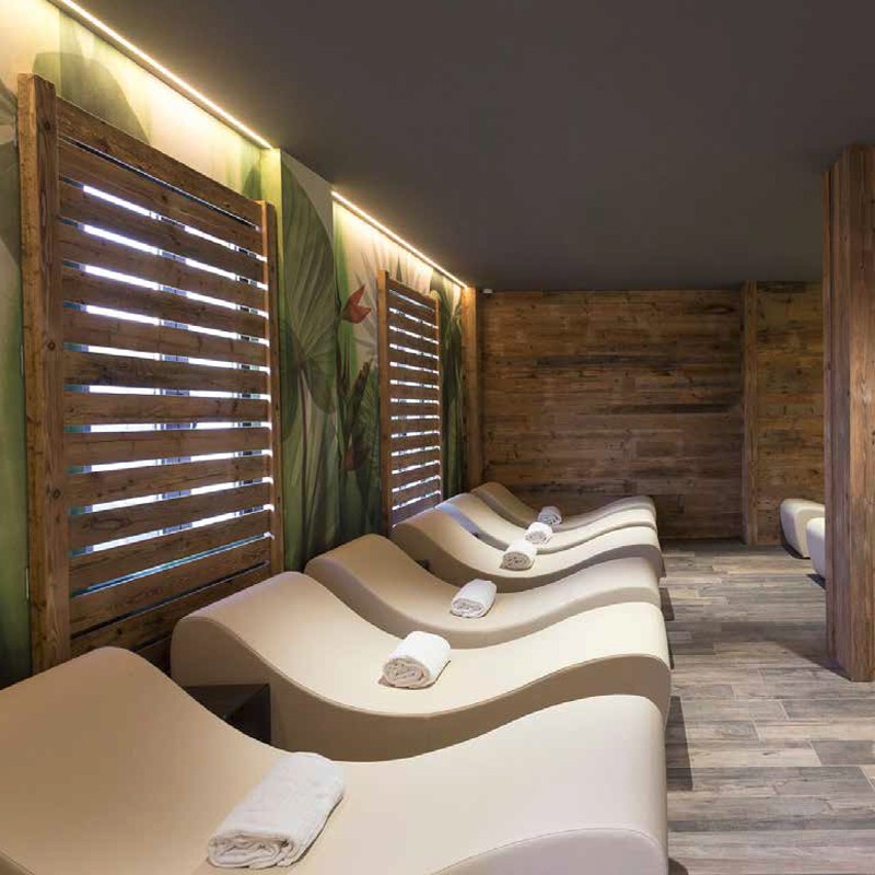 Onda Spa Bed Trona
