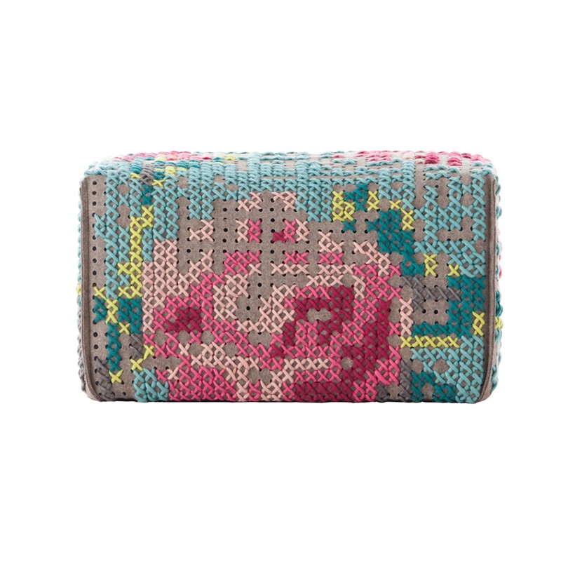 Canevas Square Flowers  Color  - Gan Rugs 