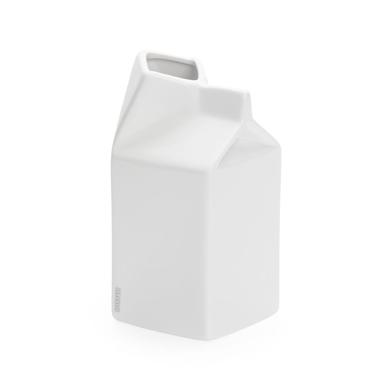 Estetico Quotidiano The Milk Jug Seletti