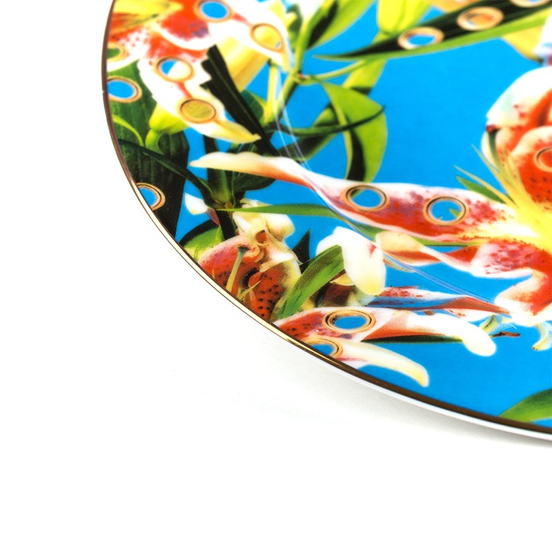 Porcelain Plate Flower with Holes Gold Border  - Seletti 