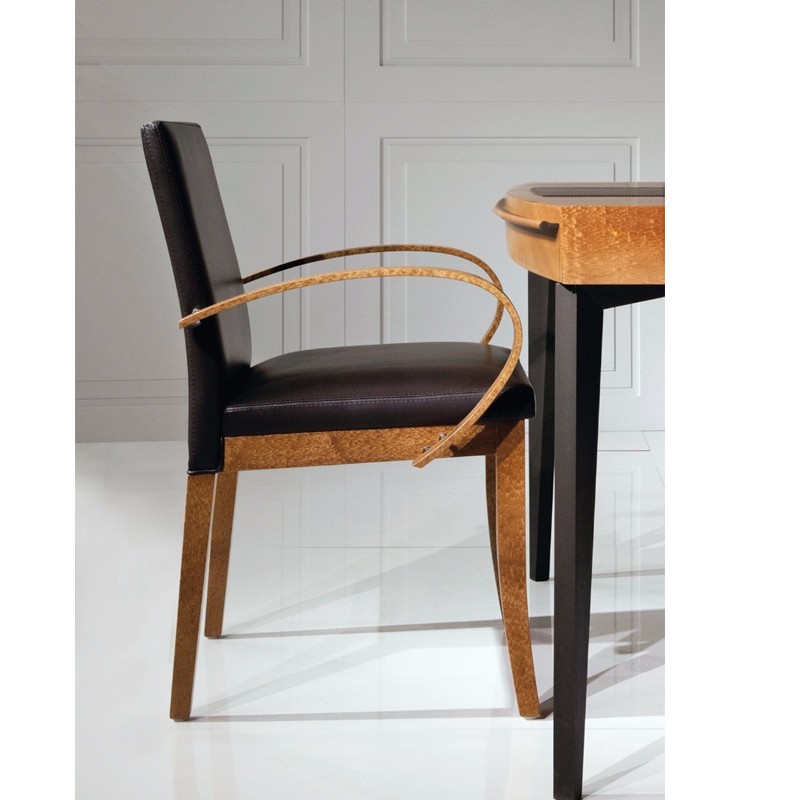 Lola Armchair  - MOBI 