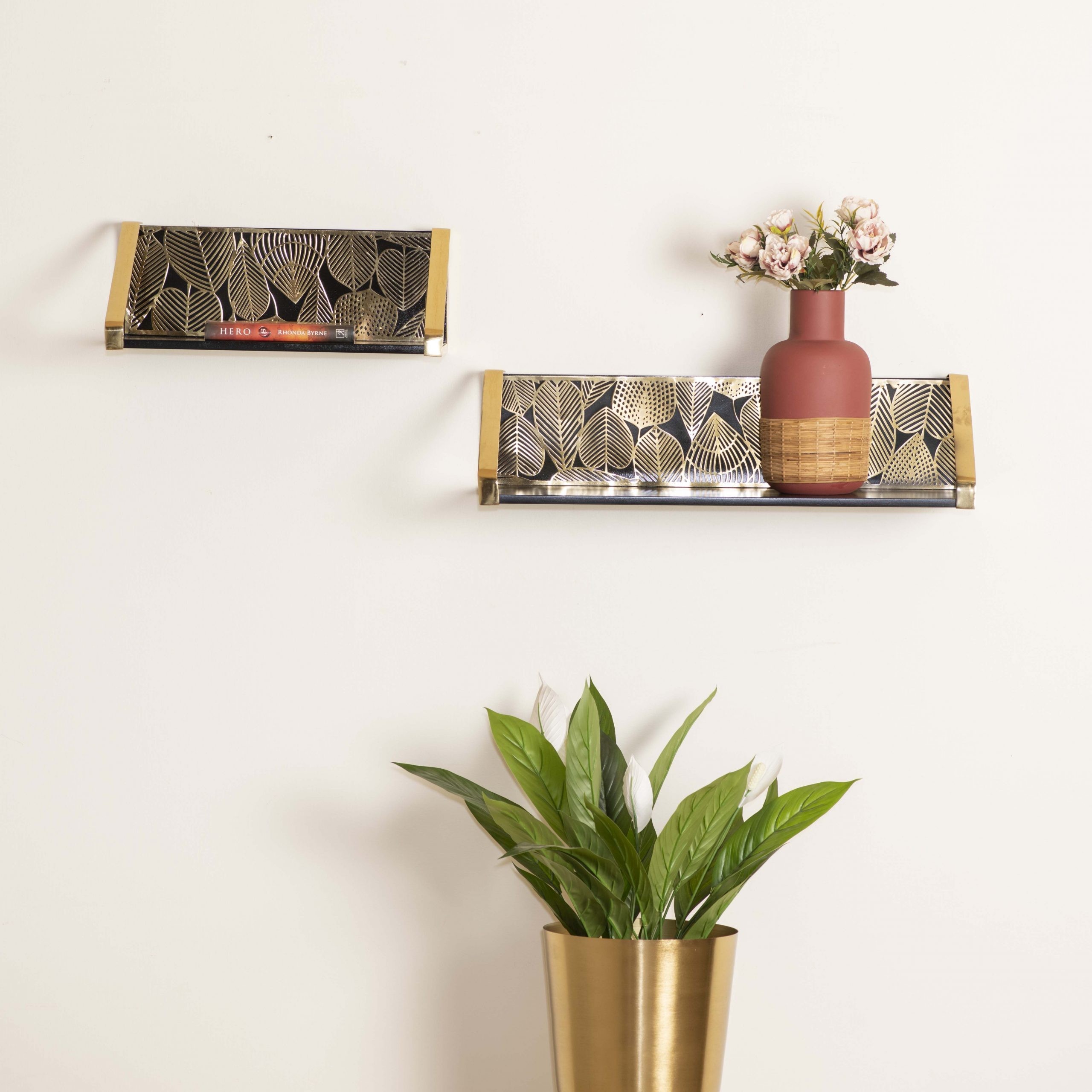 Black Wood Leaf Mesh Wall Brackets Set of 2 The Decor Remedy