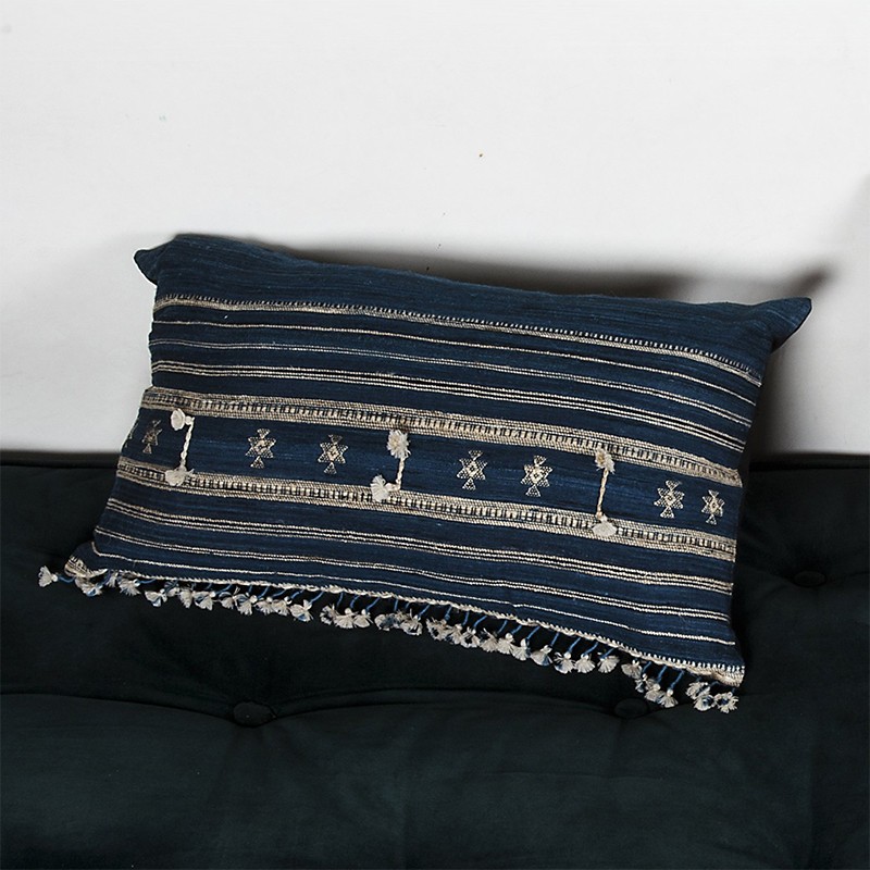 Cushion Cover Bhuj 23x14 Cotton Tussar Silk Anantaya