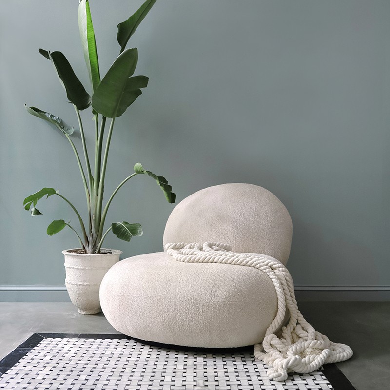 Fuyu Armchair  - Lagu 