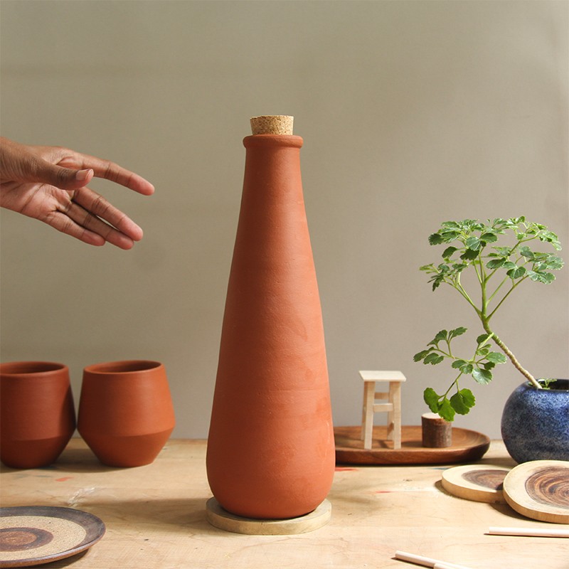 Bhumi - Earthenware Terracotta Clay water Bottle ( 750ml)  - Wallistry 