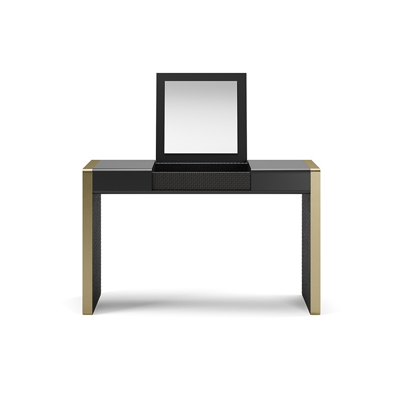 Cloe Beauty SM Living Couture