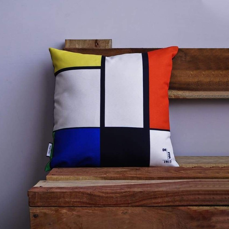 De Stijl Pop Art The Black Steel