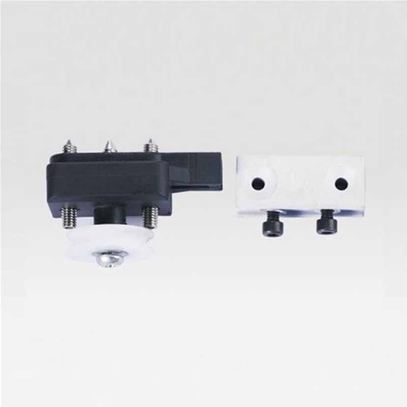 HE 1208 B Sliding Door Fittings Hutlon