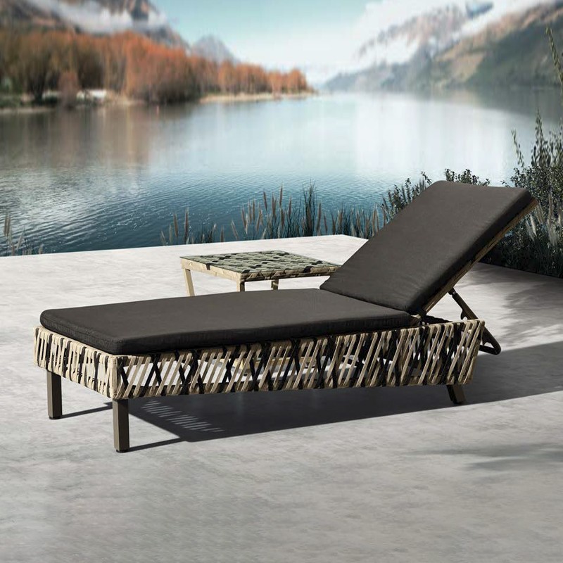RW50 Lounge Mr Dream