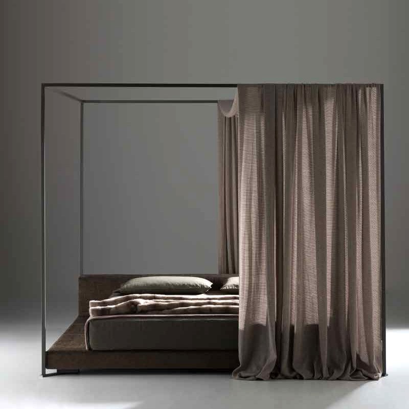 You And Me Canopy Bed Ivano Redaelli