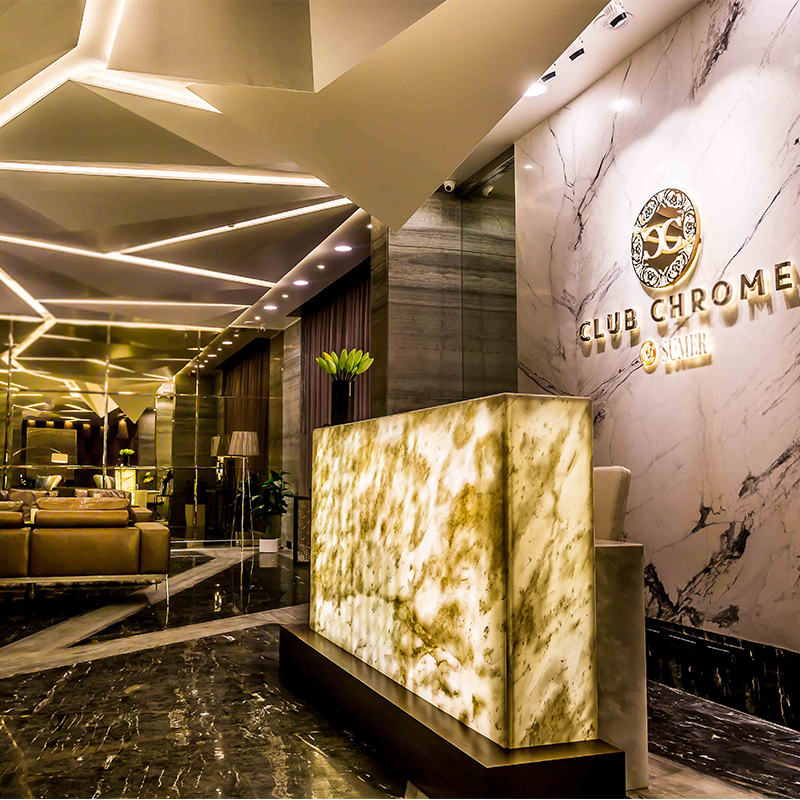CLUB CHROME