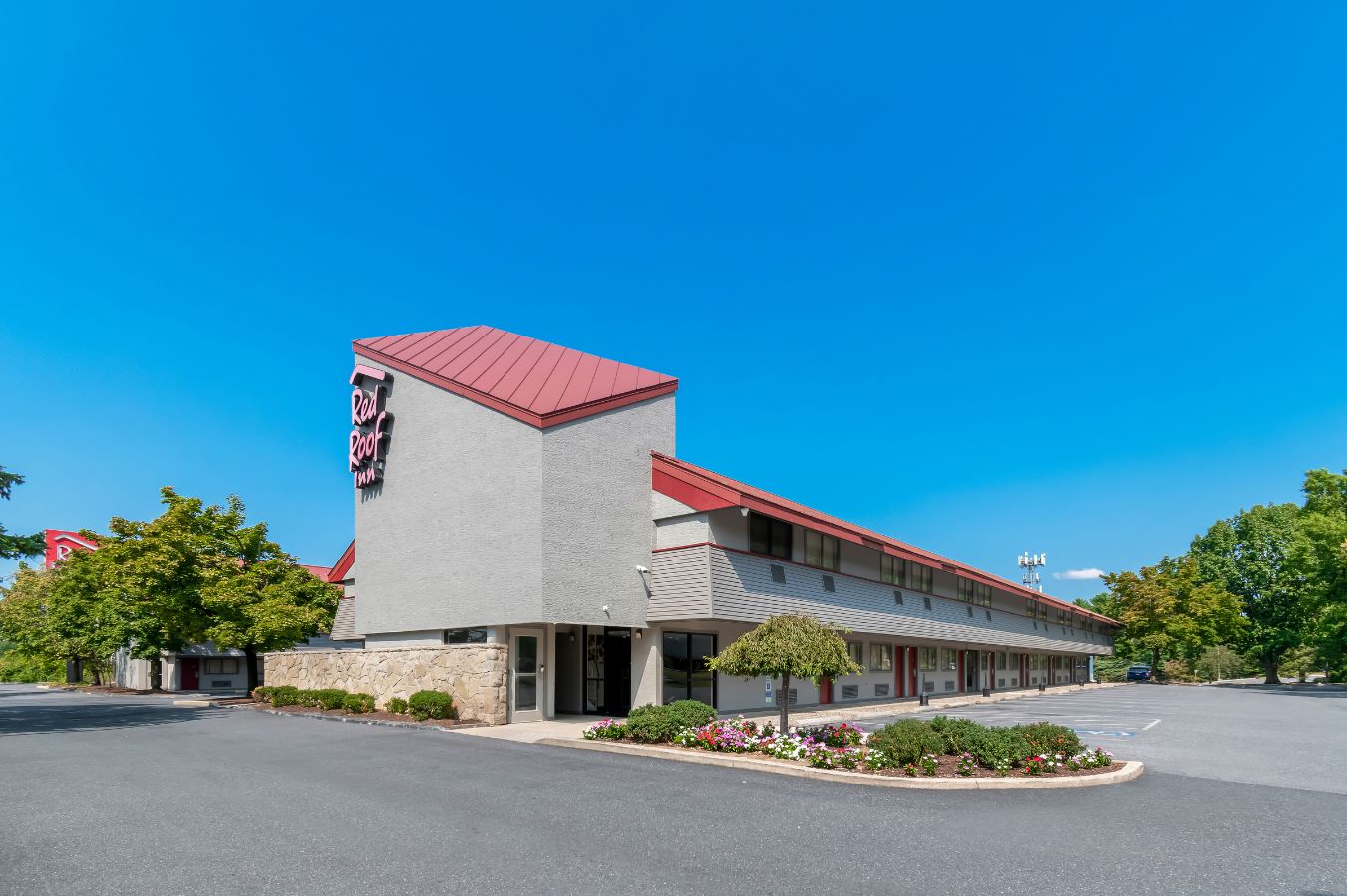 Red Roof Inn